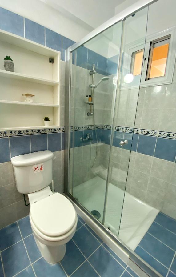 Cozy Poolside Apartment Paphos Buitenkant foto